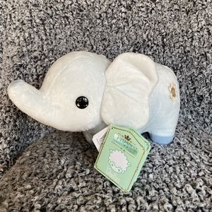 Bellzi elephant stuffed animal